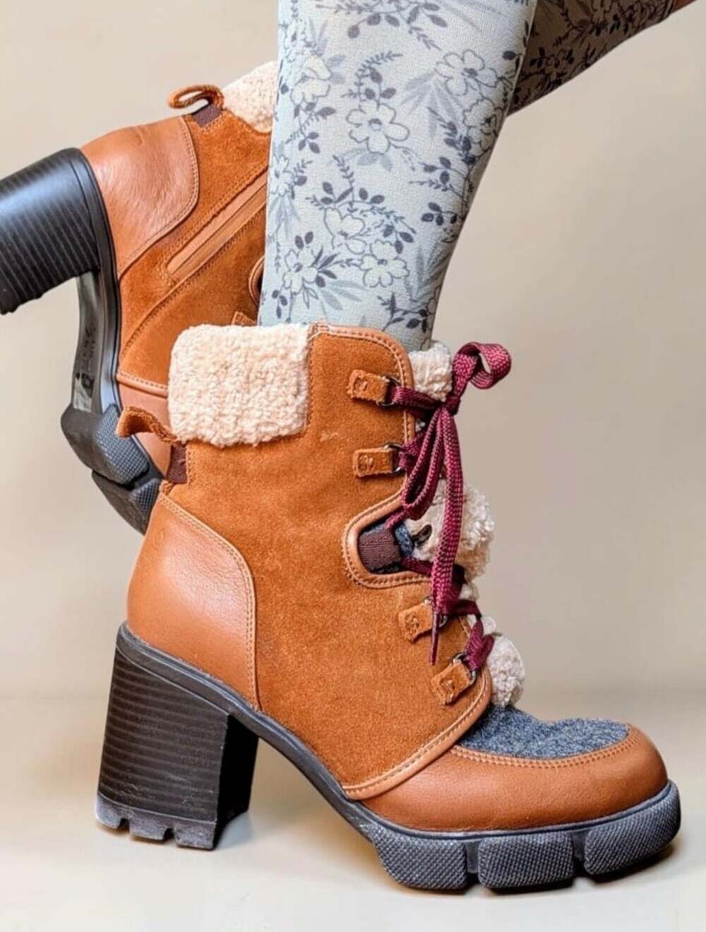 Naturalizer Women's Myla Lace-Up Ankle Boot Tawny Brown